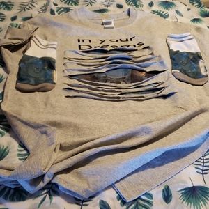 Gray Graphic Sweatshirt with Eye Design